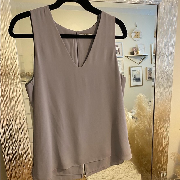 *SOLD* Babaton Lilac Purple Sleeveless blouse from Aritzia - Picture 1 of 2